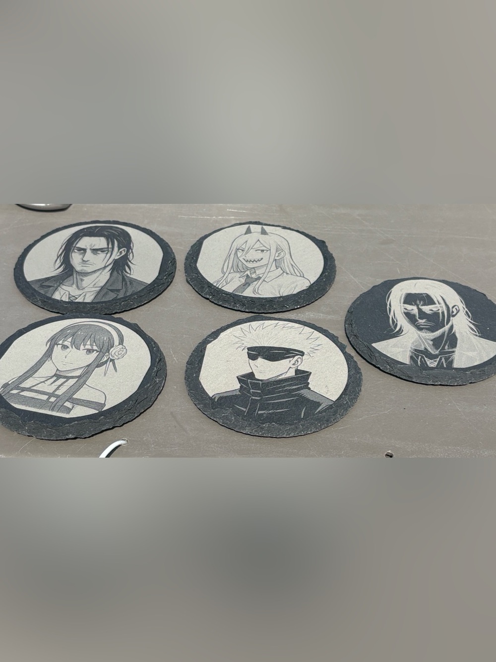 Anime Character Round Slate Coasters - Black & Cream Set of 5